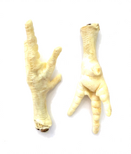 Cargar imagen en el visor de la galería, Premio Natural Perro Patas De Pollo 20 Pz